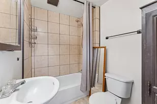 609 SE Riverside Ave, Grants Pass, OR 97526 - Photo 8