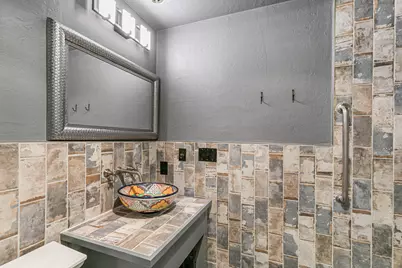 443 Conestoga Circle, Jacksonville, OR 97530 - Photo 34