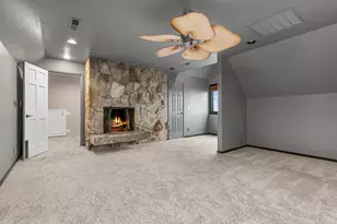 443 Conestoga Cir, Jacksonville, OR 97530 - Photo 20