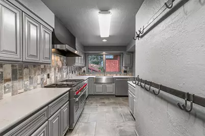 443 Conestoga Circle, Jacksonville, OR 97530 - Photo 18