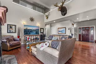 9001 SW Desert Sage Ln, Powell Butte, OR 97753 - Photo 16