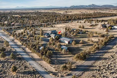 9001 SW Desert Sage Lane, Powell Butte, OR 97753 - Photo 34