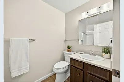 821 E 10th Street, Medford, OR 97504 - Photo 22