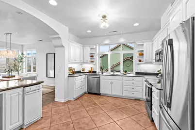 517 Lakota Way, Ashland, OR 97520 - Photo 18