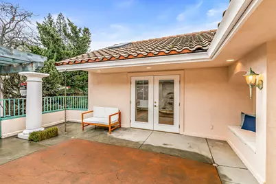517 Lakota Way, Ashland, OR 97520 - Photo 54