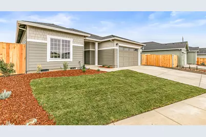 3742 Carlin Drive, Medford, OR 97504 - Photo 2