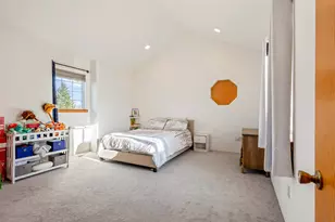 221 SW Meadow Lakes Dr, Prineville, OR 97754 - Photo 24