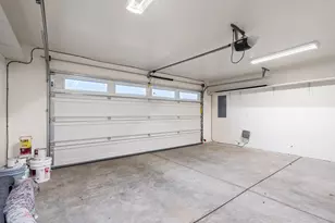 1758 Pearl Eye Ln, Medford, OR 97504 - Photo 24
