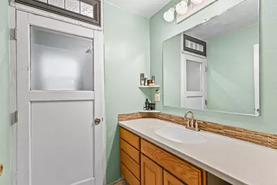 801 Beekman Avenue, Medford, OR 97501 - Photo 20