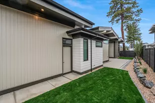 3310 NW Leavitt Ln, Bend, OR 97703 - Photo 42