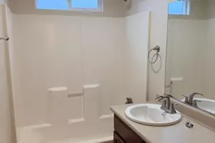 112 Diane Dr, Grants Pass, OR 97526 - Photo 8