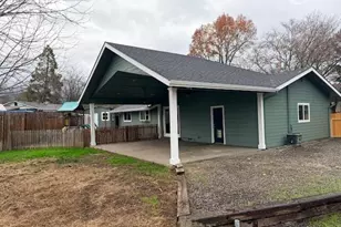 112 Diane Dr, Grants Pass, OR 97526 - Photo 14