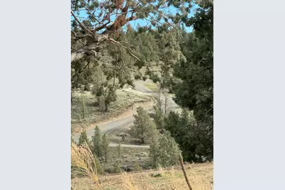 69850 NW Lower Valley Drive NW, Terrebonne, OR 97760 - Photo 4