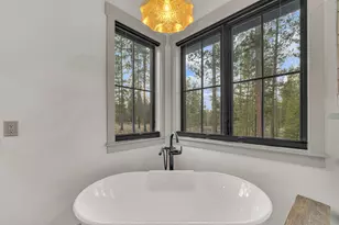 57811 Summit Ln, Sunriver, OR 97707 - Photo 28