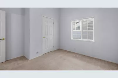 2325 NE Wintergreen Drive, Bend, OR 97701 - Photo 32