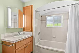 218 Saginaw Dr, Medford, OR 97504 - Photo 28
