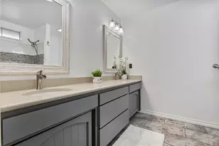 2381 Brentwood St, Medford, OR 97504 - Photo 20