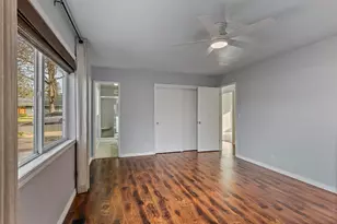 2381 Brentwood St, Medford, OR 97504 - Photo 14