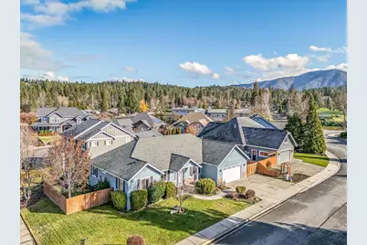 142 Whispering Drive, Grants Pass, OR 97527 - Photo 30