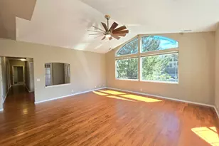 212 Wagon Wheel Dr, Grants Pass, OR 97527 - Photo 8