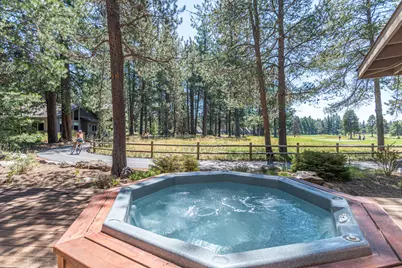 57377 Pole House Lane #1, Sunriver, OR 97707 - Photo 2