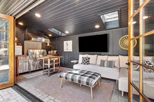 2256 NW Eastes St, Bend, OR 97703 - Photo 38