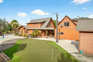 5650 Kane Creek Rd, Central Point, OR 97502 - Photo 86