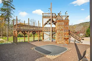 5650 Kane Creek Rd, Central Point, OR 97502 - Photo 64