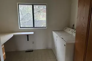 1751 Dragon Fly Ln, Ashland, OR 97520 - Photo 14