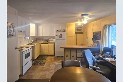 139 S Sawyer Avenue, Cave Junction, OR 97523 - Photo 12