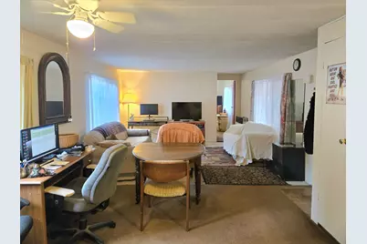 139 S Sawyer Avenue, Cave Junction, OR 97523 - Photo 10