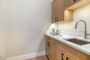 2850 NW Lucus Ct, Bend, OR 97703 - Photo 16