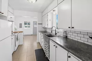 425 SW 12th St, Redmond, OR 97756 - Photo 8