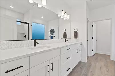 3842 NE Oakside Loop, Bend, OR 97701 - Photo 24