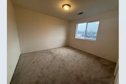 250 Tierra Circle, Eagle Point, OR 97524 - Photo 12