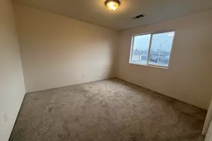 250 Tierra Cir, Eagle Point, OR 97524 - Photo 12