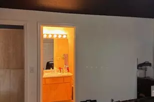 921 N Rose St, Phoenix, OR 97535 - Photo 8