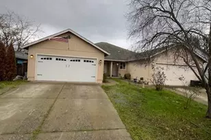 921 N Rose St, Phoenix, OR 97535 - Photo 22