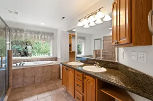 301 Leeannas Way, Shady Cove, OR 97539 - Photo 24