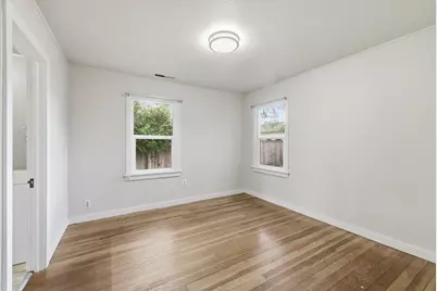 420 SW Burgess Street, Grants Pass, OR 97526 - Photo 16