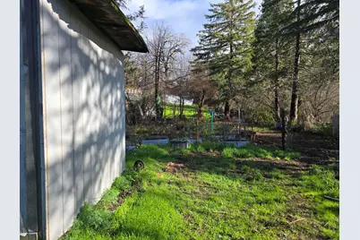 24127 Redwood Highway, Kerby, OR 97531 - Photo 34