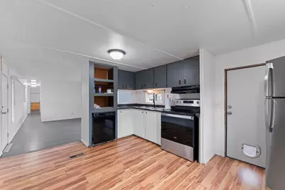 414 Stevens Road #UNIT 34, Eagle Point, OR 97524 - Photo 6