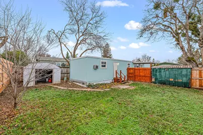 414 Stevens Road #UNIT 34, Eagle Point, OR 97524 - Photo 14