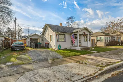 [Address not provided], Medford, OR 97501 - Photo 2