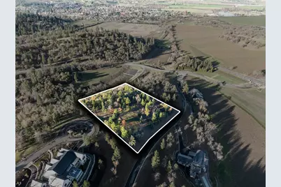 70 Vineyard View Circle, Medford, OR 97501 - Photo 14