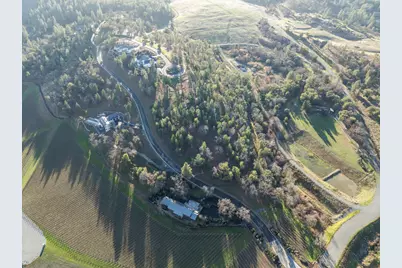 70 Vineyard View Circle, Medford, OR 97501 - Photo 16