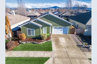 827 Isherwood Drive, Central Point, OR 97502 - Photo 32