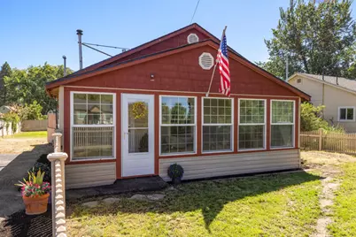 1759 Summers Lane, Klamath Falls, OR 97603 - Photo 1