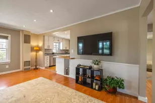 1759 Summers Ln, Klamath Falls, OR 97603 - Photo 8