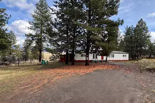 21657 Pine Crest Dr, Bly, OR 97622 - Photo 2